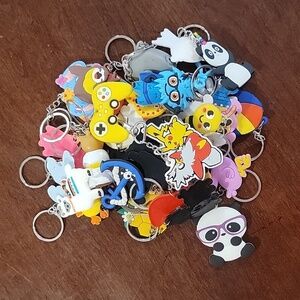 (J20) 41 keychain bundle, animals, game controller, etc...